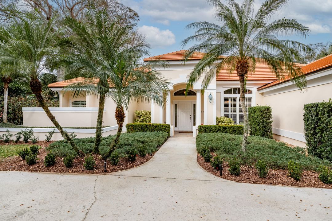 Recently Sold: $1,000,000 (4 beds, 3 baths, 2603 Square Feet)