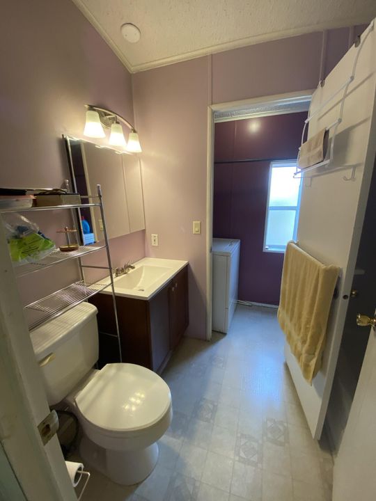 For Sale: $55,000 (2 beds, 2 baths, 1100 Square Feet)