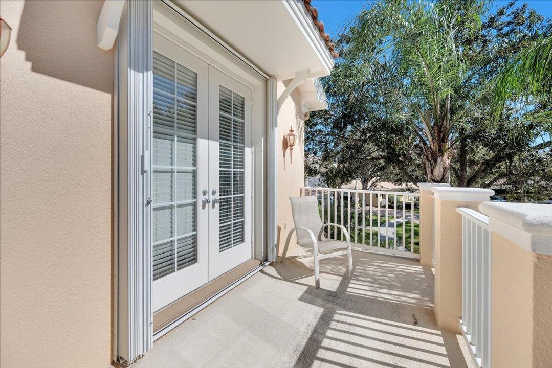 Active With Contract: $825,000 (5 beds, 3 baths, 2992 Square Feet)