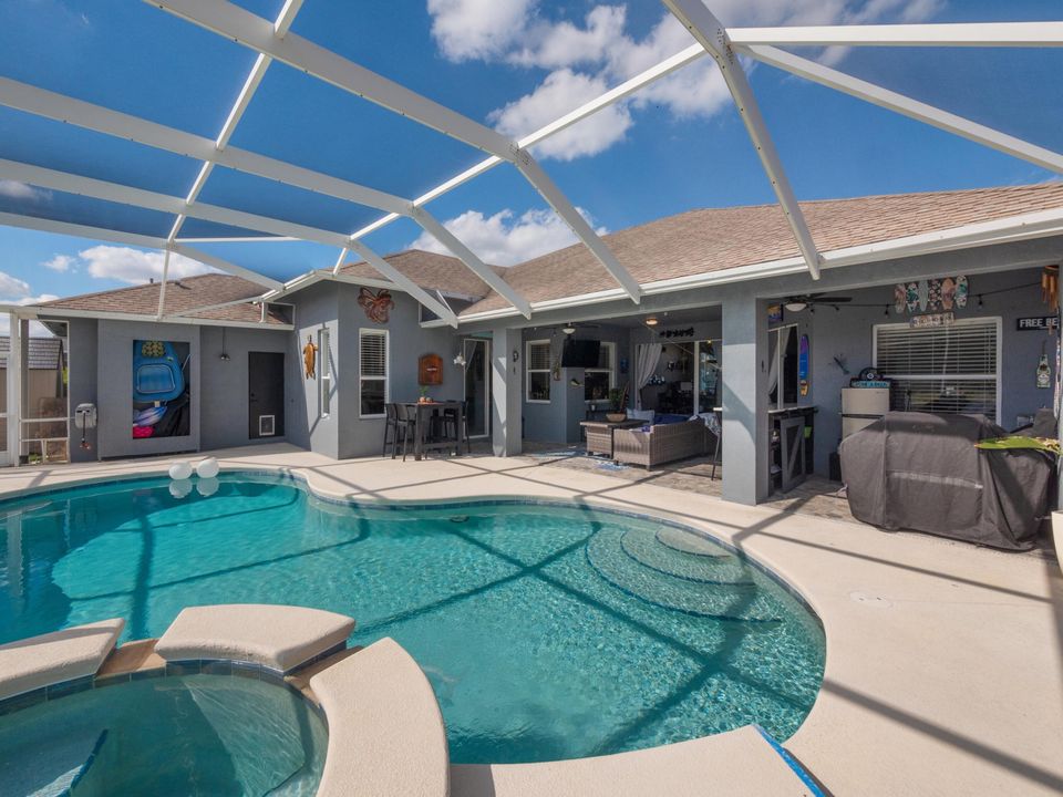 Active With Contract: $3,700 (4 beds, 3 baths, 2418 Square Feet)