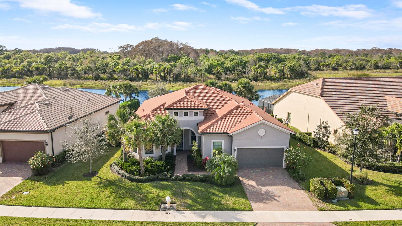 For Sale: $1,485,000 (3 beds, 3 baths, 2496 Square Feet)