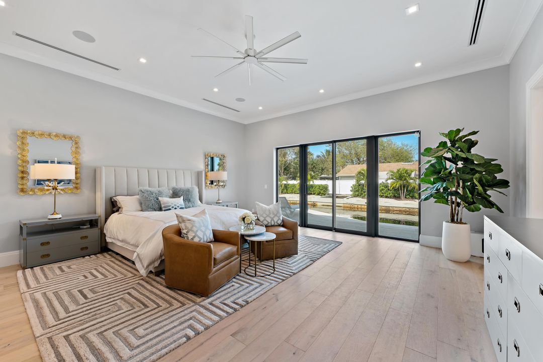 Active With Contract: $4,195,000 (4 beds, 4 baths, 3683 Square Feet)