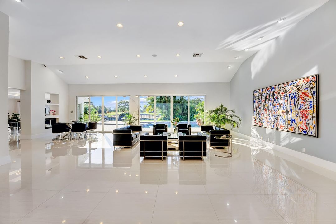 Active With Contract: $2,950,000 (5 beds, 4 baths, 5476 Square Feet)