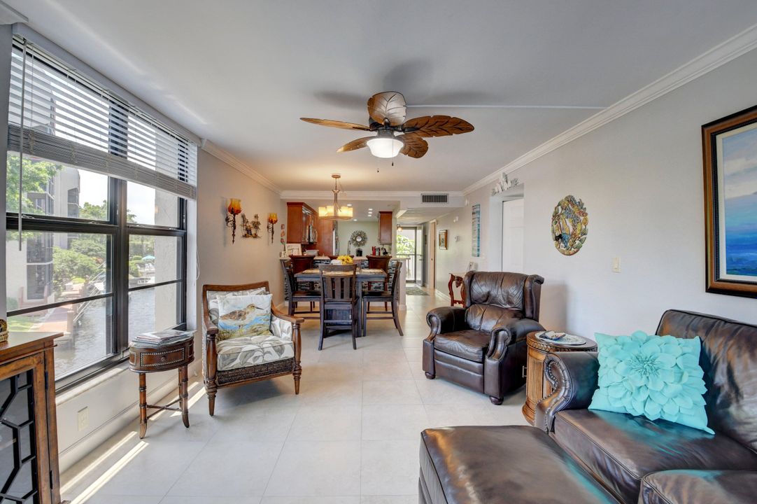 Active With Contract: $6,000 (2 beds, 2 baths, 1130 Square Feet)