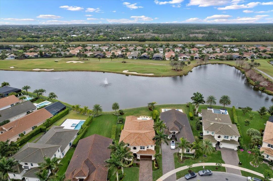 Active With Contract: $2,199,000 (4 beds, 3 baths, 3805 Square Feet)