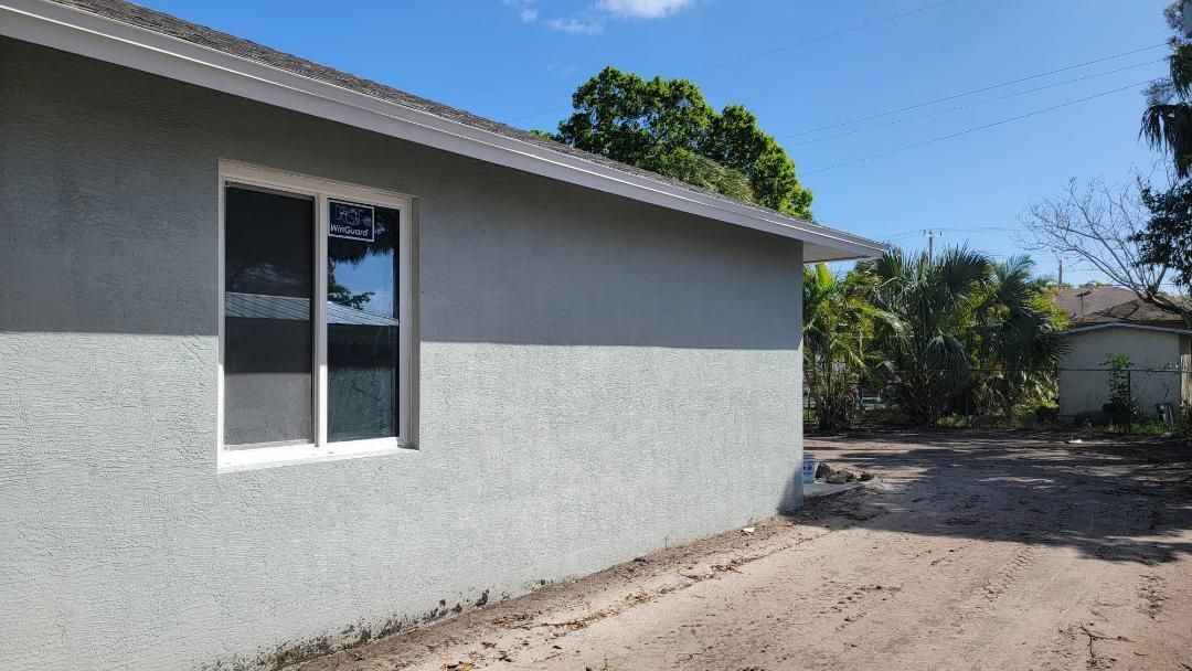 Active With Contract: $350,000 (3 beds, 2 baths, 1442 Square Feet)