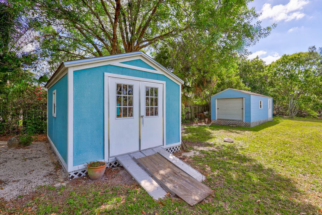 For Sale: $1,090,000 (3 beds, 2 baths, 2150 Square Feet)