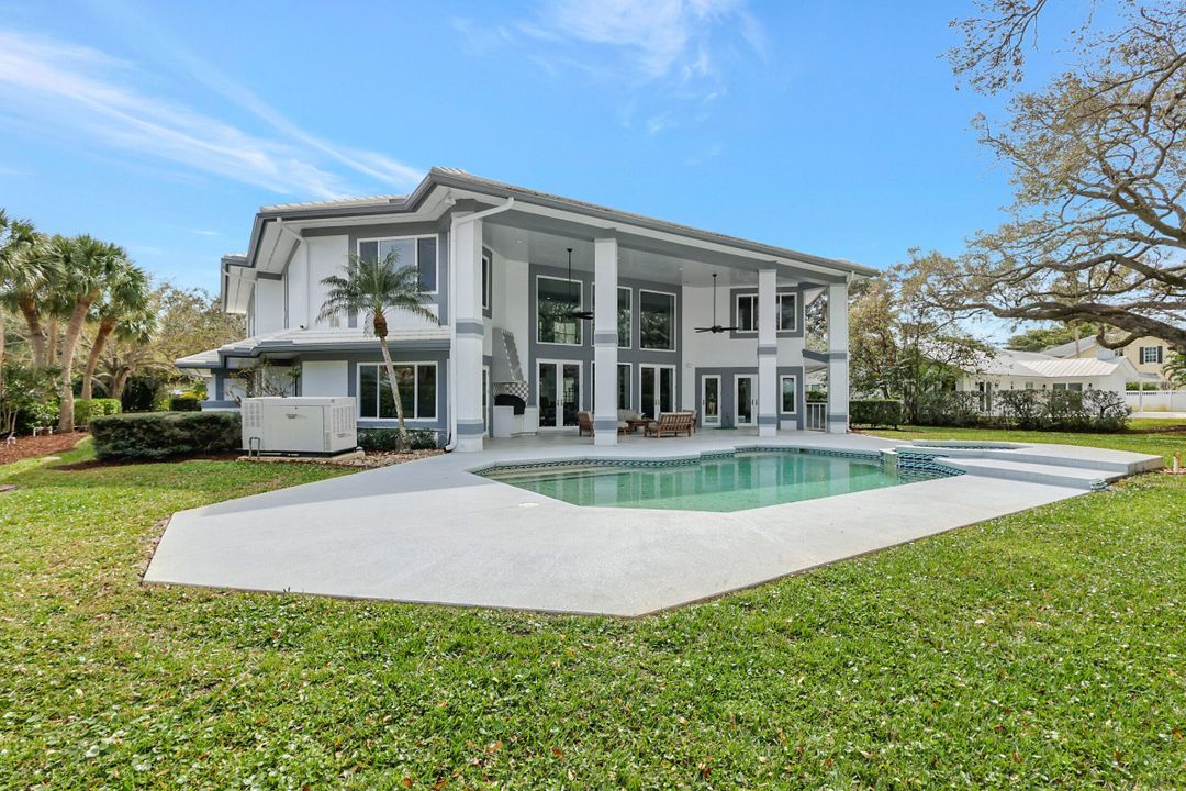 For Sale: $1,599,000 (5 beds, 4 baths, 4845 Square Feet)