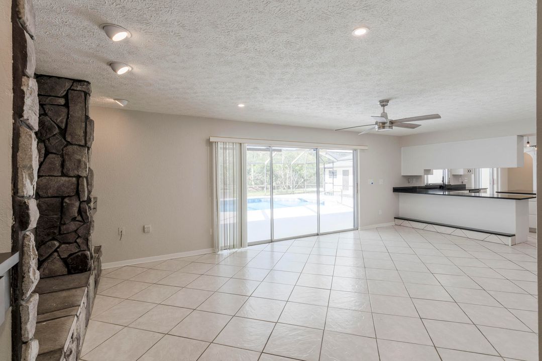 Active With Contract: $4,500 (4 beds, 3 baths, 3090 Square Feet)