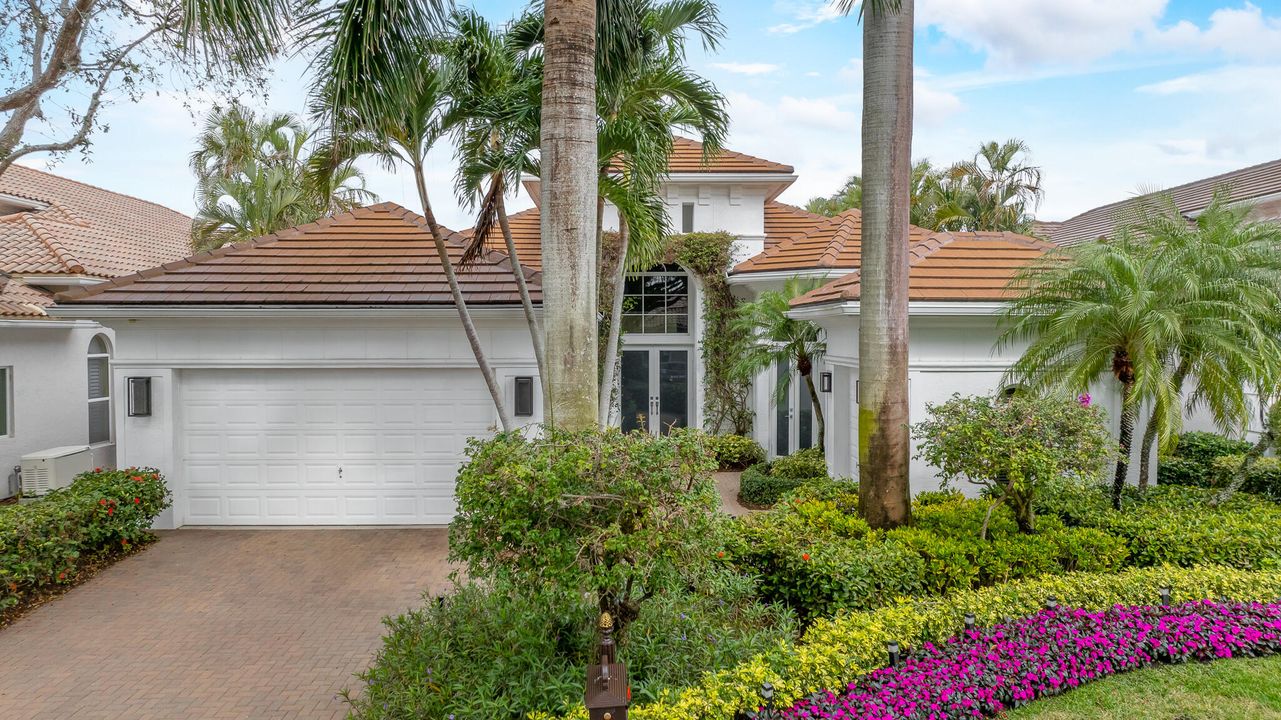 Recently Sold: $1,940,000 (3 beds, 3 baths, 3543 Square Feet)