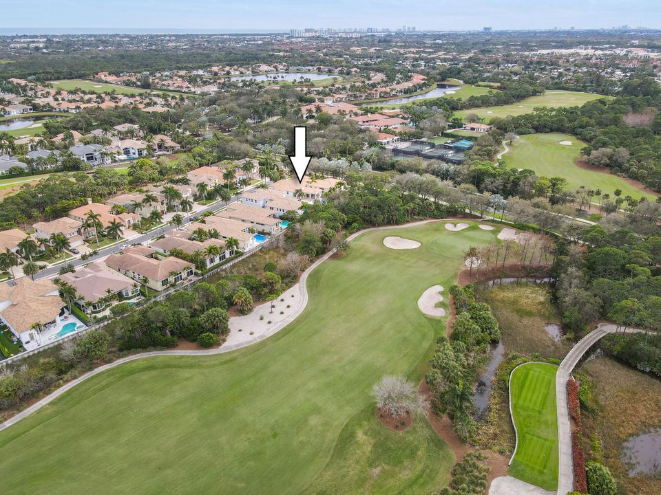 Active With Contract: $2,925,000 (4 beds, 4 baths, 3769 Square Feet)