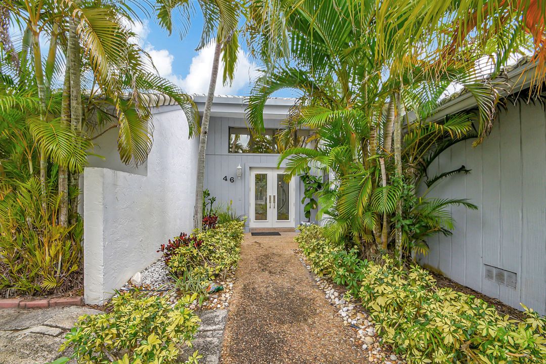 Recently Sold: $750,000 (3 beds, 3 baths, 3022 Square Feet)