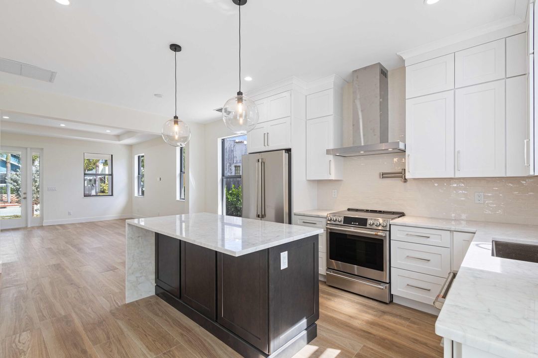 Active With Contract: $1,150,000 (0 beds, 0 baths, 2504 Square Feet)