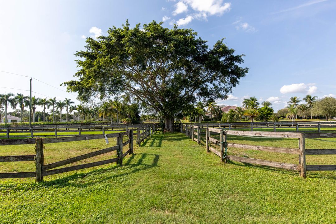 For Sale: $4,495,000 (3 beds, 2 baths, 2973 Square Feet)