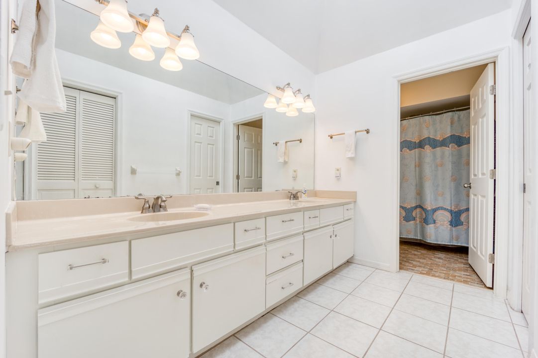 Active With Contract: $399,000 (3 beds, 2 baths, 1612 Square Feet)