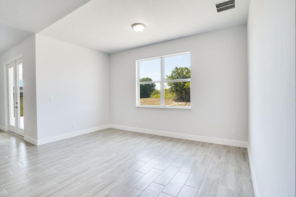 Active With Contract: $695,000 (4 beds, 2 baths, 2148 Square Feet)