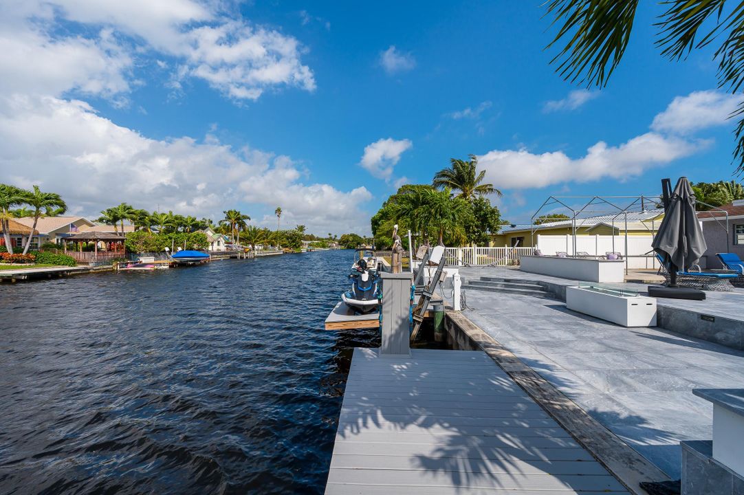 Active With Contract: $1,150,000 (3 beds, 2 baths, 1607 Square Feet)