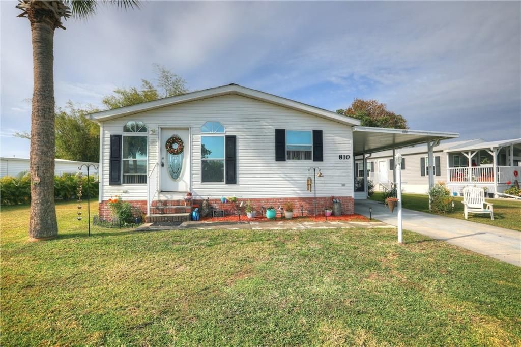 Recently Sold: $145,000 (2 beds, 2 baths, 1319 Square Feet)
