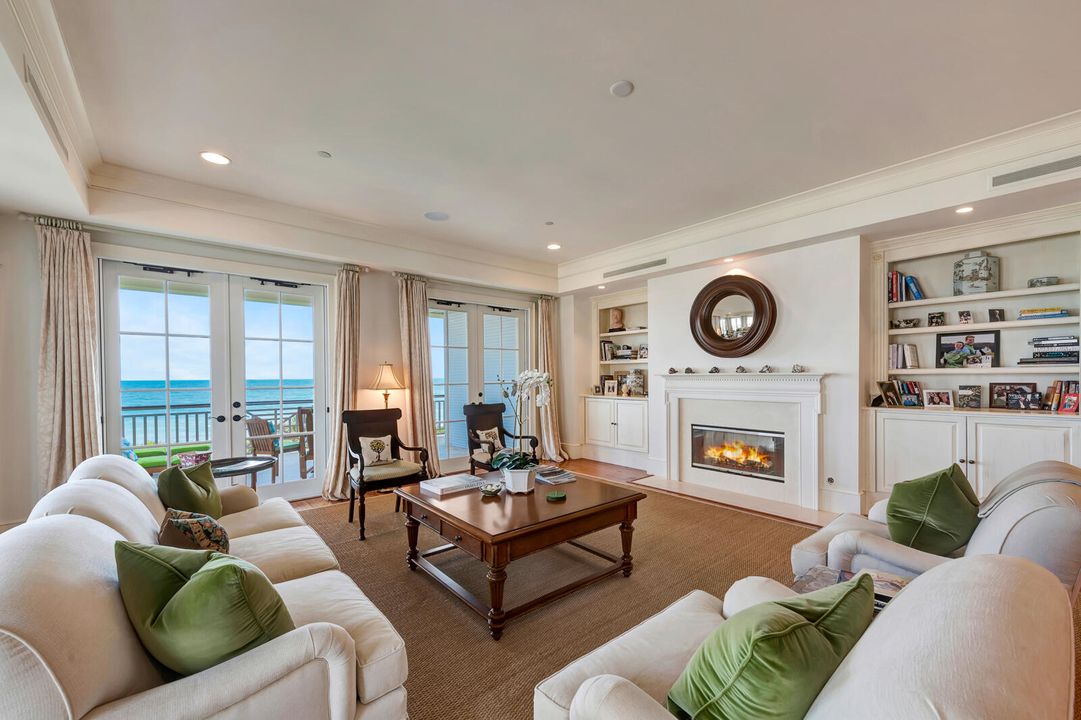 For Sale: $3,350,000 (3 beds, 4 baths, 3810 Square Feet)