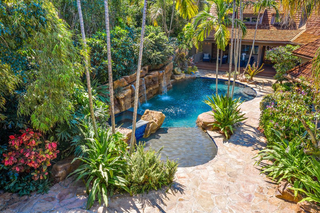 Activo con contrato: $4,750,000 (5 camas, 5 baños, 6174 Pies cuadrados)