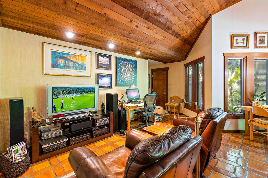 Activo con contrato: $4,750,000 (5 camas, 5 baños, 6174 Pies cuadrados)