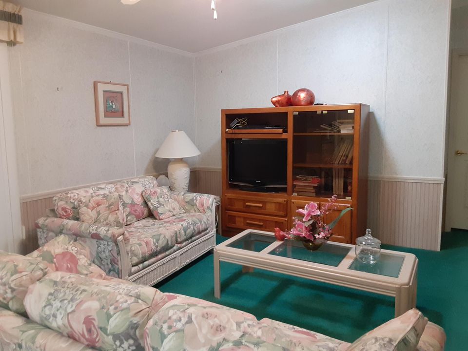 For Sale: $55,000 (2 beds, 2 baths, 1680 Square Feet)
