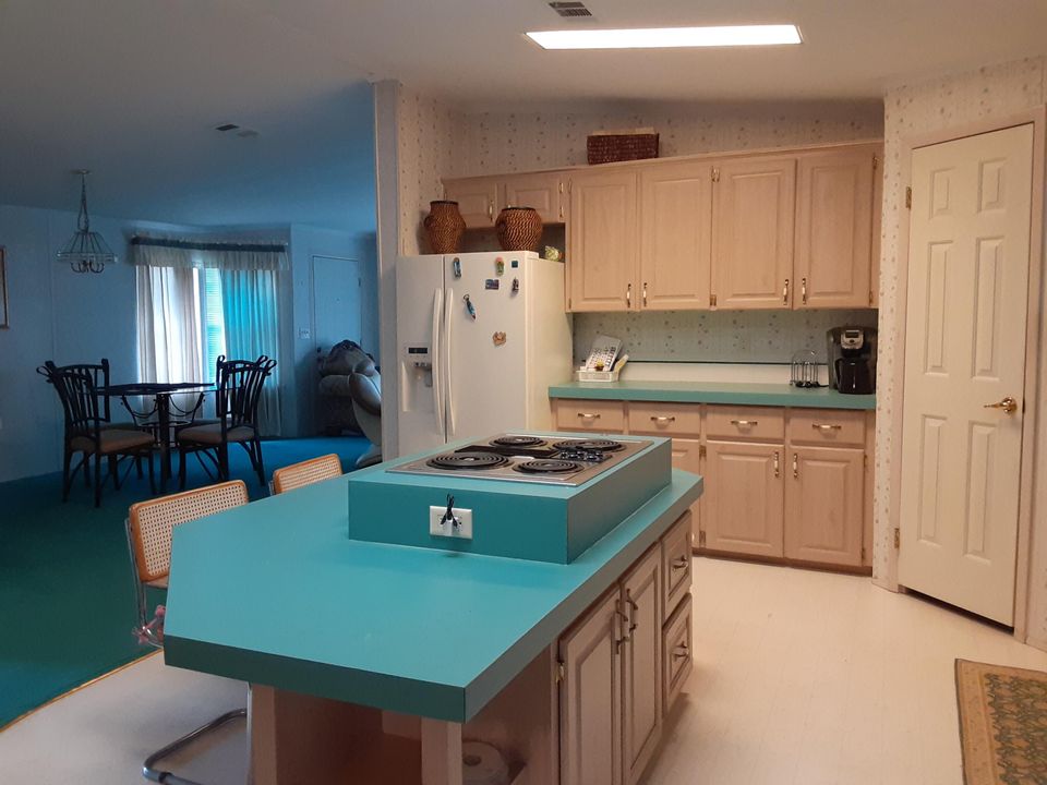 For Sale: $55,000 (2 beds, 2 baths, 1680 Square Feet)