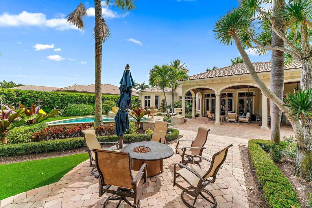 For Sale: $5,950,000 (4 beds, 4 baths, 4662 Square Feet)