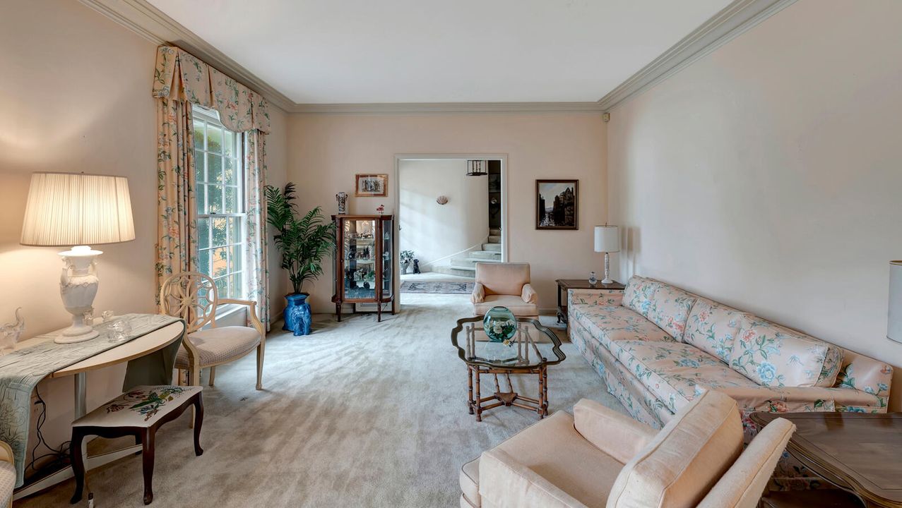 For Sale: $4,500,000 (4 beds, 4 baths, 5273 Square Feet)