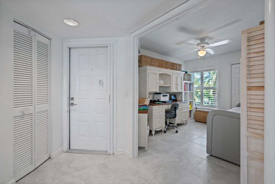 For Sale: $1,200,000 (3 beds, 2 baths, 1509 Square Feet)
