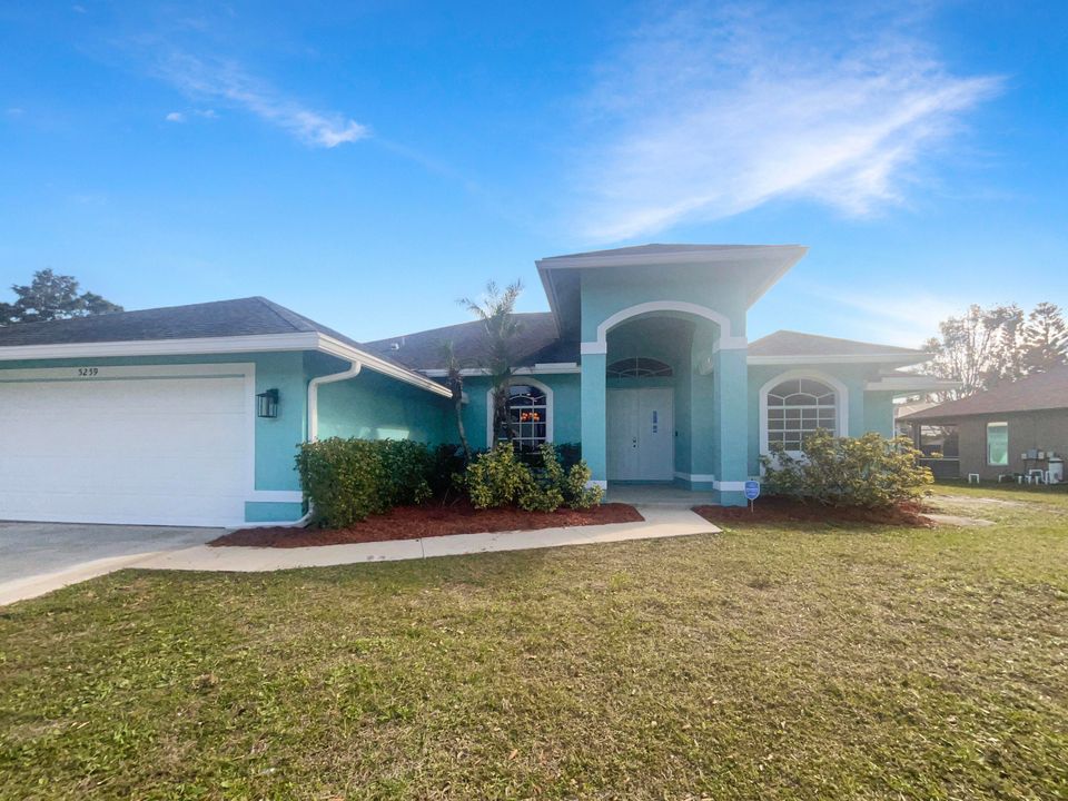 For Sale: $491,000 (4 beds, 2 baths, 2148 Square Feet)
