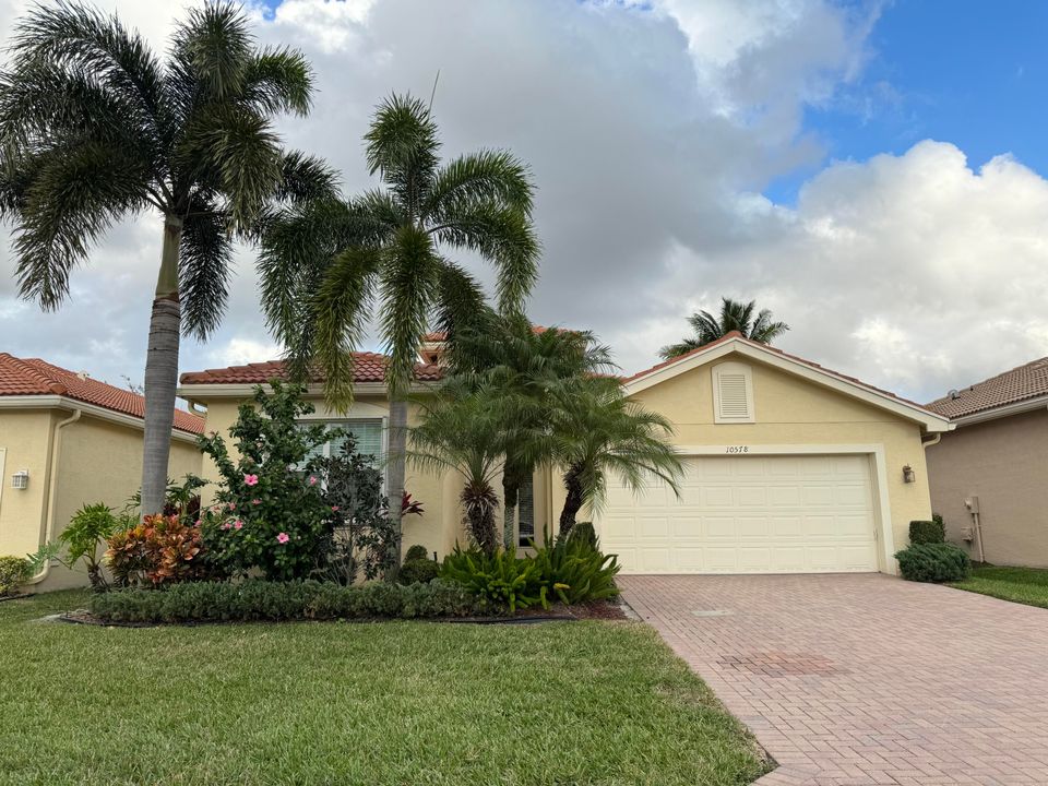 Recently Sold: $549,000 (3 beds, 2 baths, 1486 Square Feet)