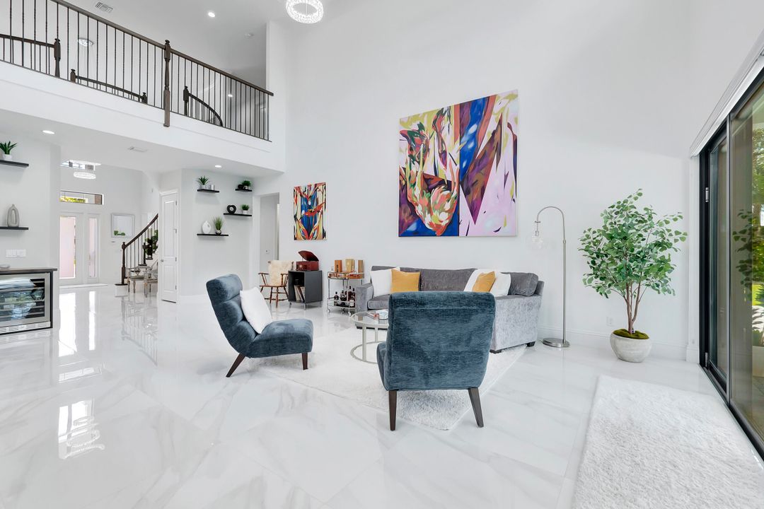 Active With Contract: $2,995,000 (5 beds, 5 baths, 5292 Square Feet)