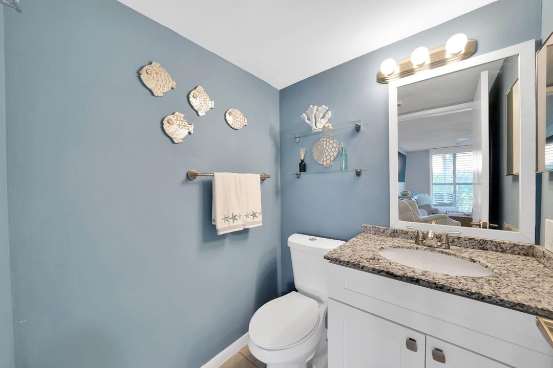 Active With Contract: $2,500 (2 beds, 2 baths, 1124 Square Feet)