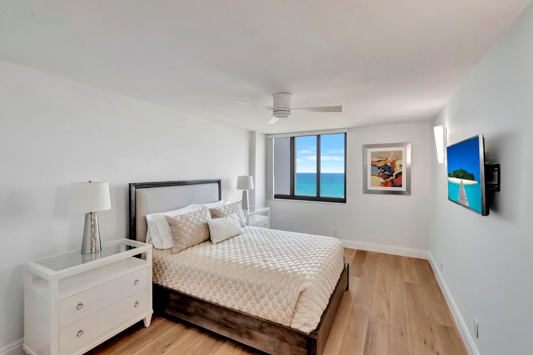 Active With Contract: $1,389,000 (2 beds, 2 baths, 1452 Square Feet)