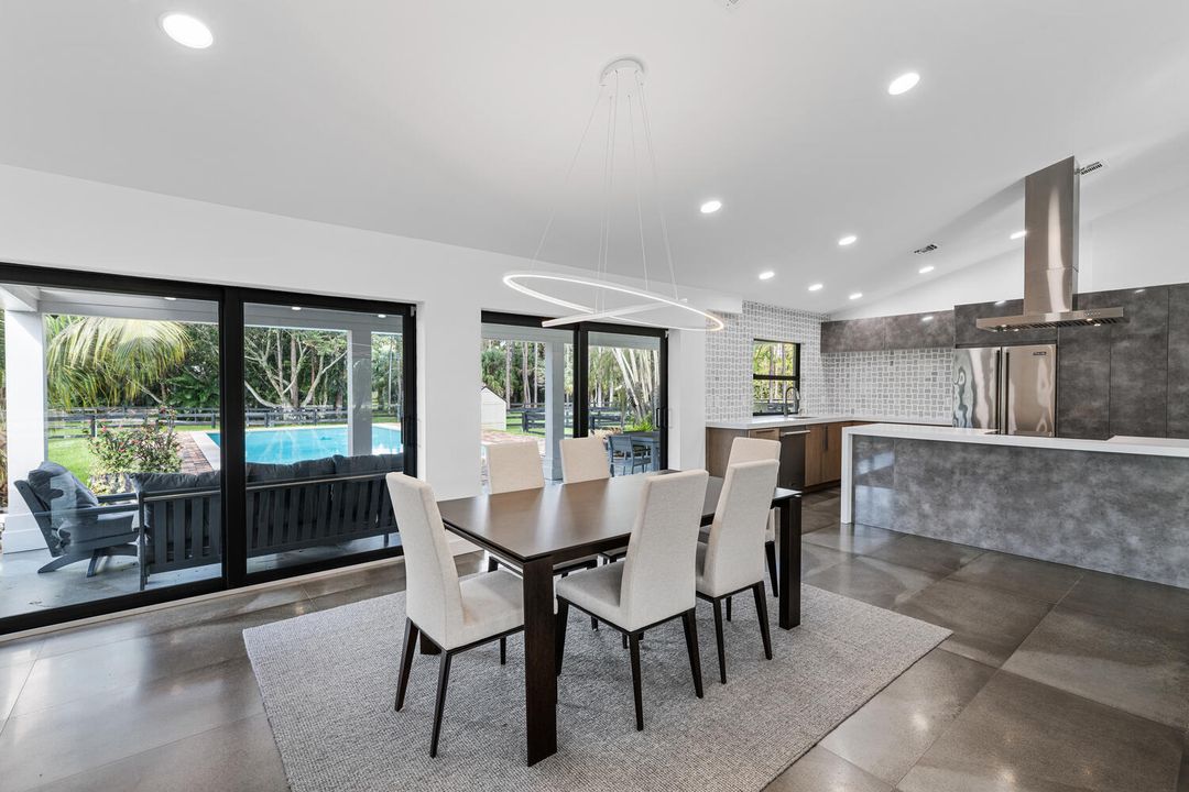 For Sale: $3,449,900 (2 beds, 2 baths, 1806 Square Feet)