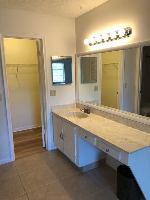 For Rent: $1,700 (2 beds, 2 baths, 1167 Square Feet)