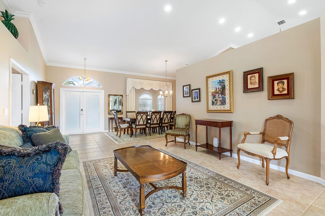 Active With Contract: $760,000 (4 beds, 3 baths, 2407 Square Feet)