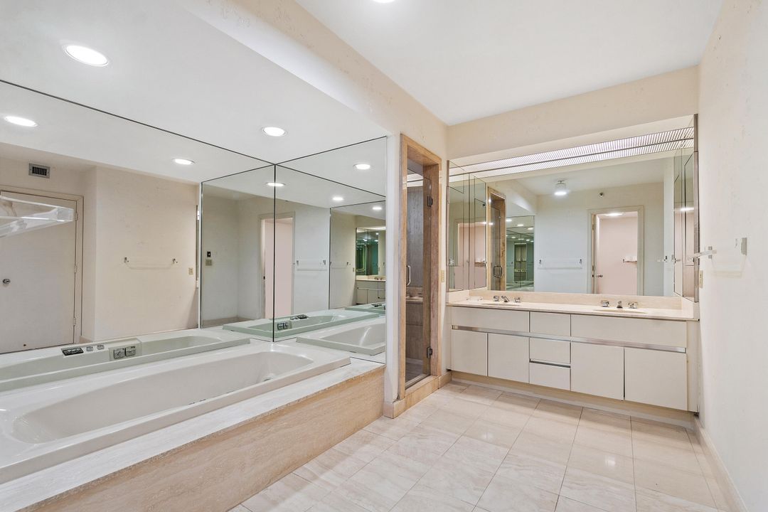 Active With Contract: $1,549,000 (2 beds, 2 baths, 2350 Square Feet)