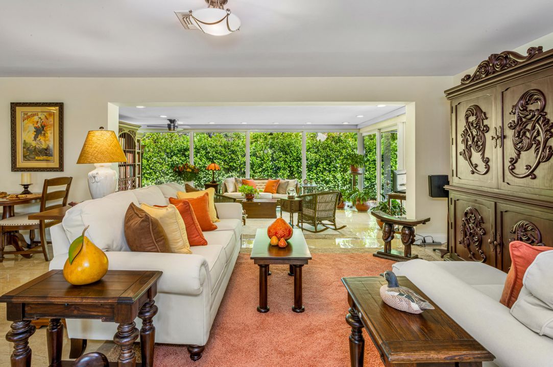 Active With Contract: $1,795,000 (3 beds, 2 baths, 1875 Square Feet)