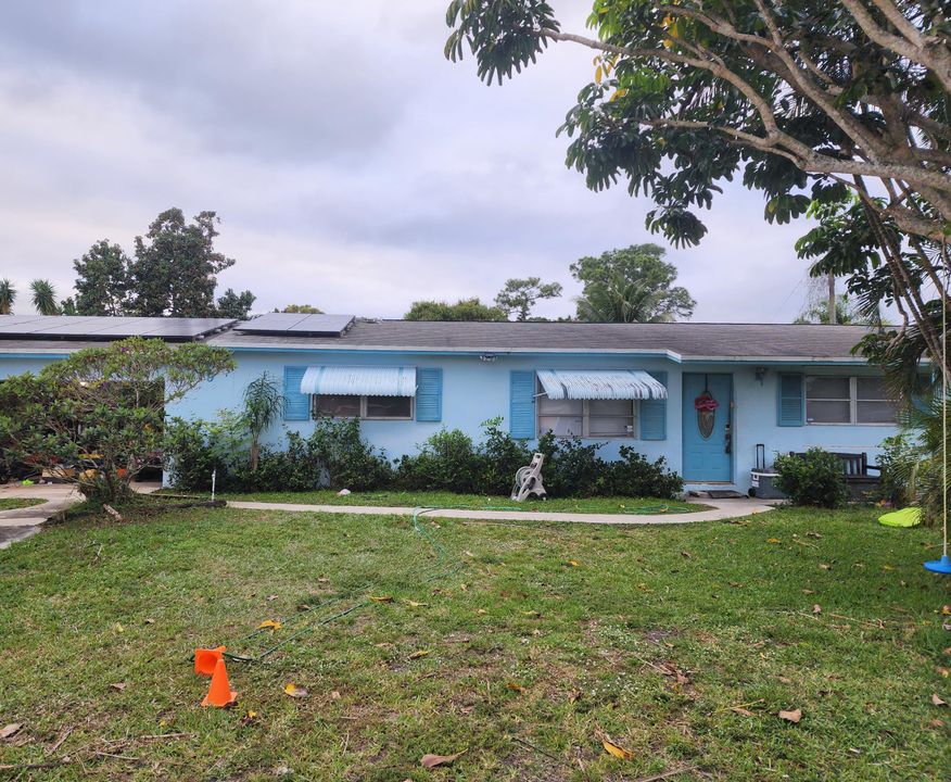 Recently Sold: $426,000 (3 beds, 2 baths, 1682 Square Feet)