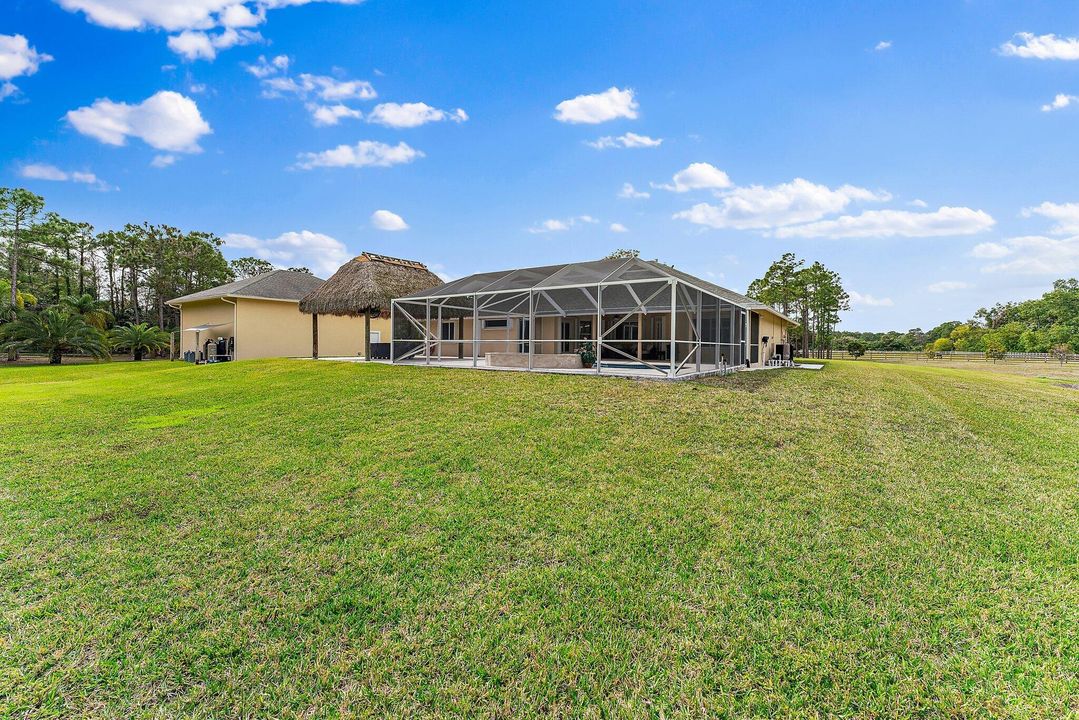 For Sale: $1,450,000 (4 beds, 2 baths, 2372 Square Feet)