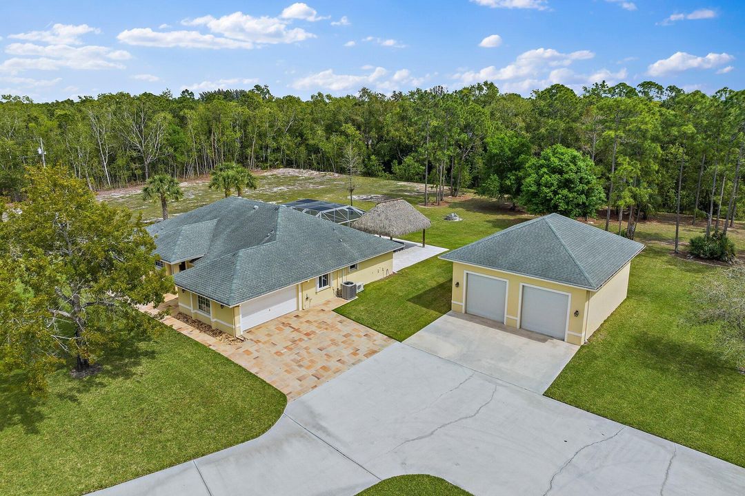 For Sale: $1,450,000 (4 beds, 2 baths, 2372 Square Feet)