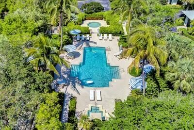 Active With Contract: $1,995,000 (3 beds, 3 baths, 2236 Square Feet)