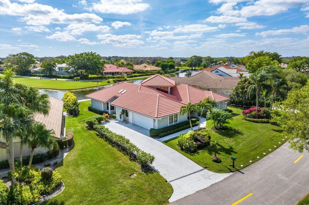 Active With Contract: $1,499,000 (5 beds, 4 baths, 2979 Square Feet)