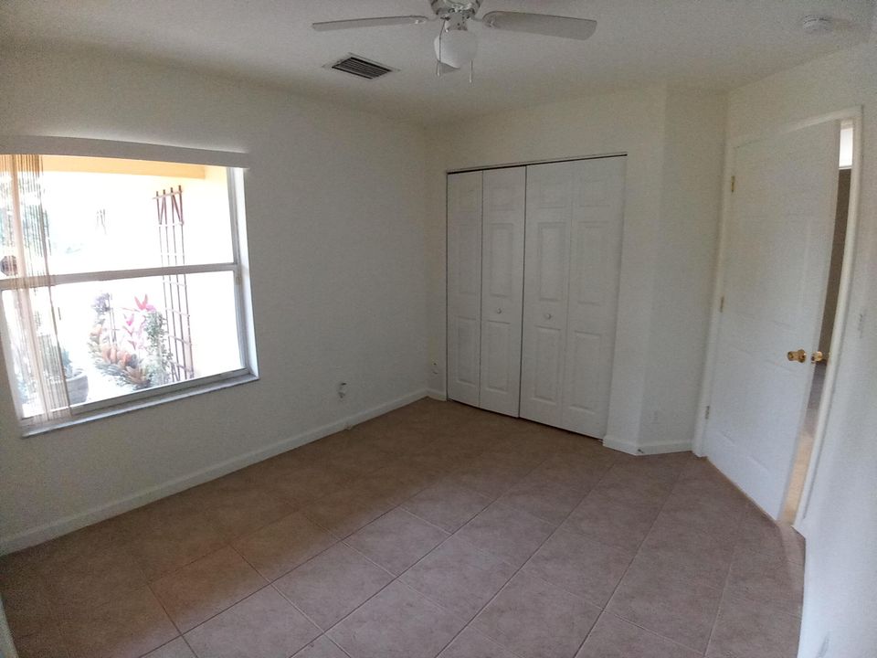 For Rent: $3,500 (3 beds, 2 baths, 1301 Square Feet)