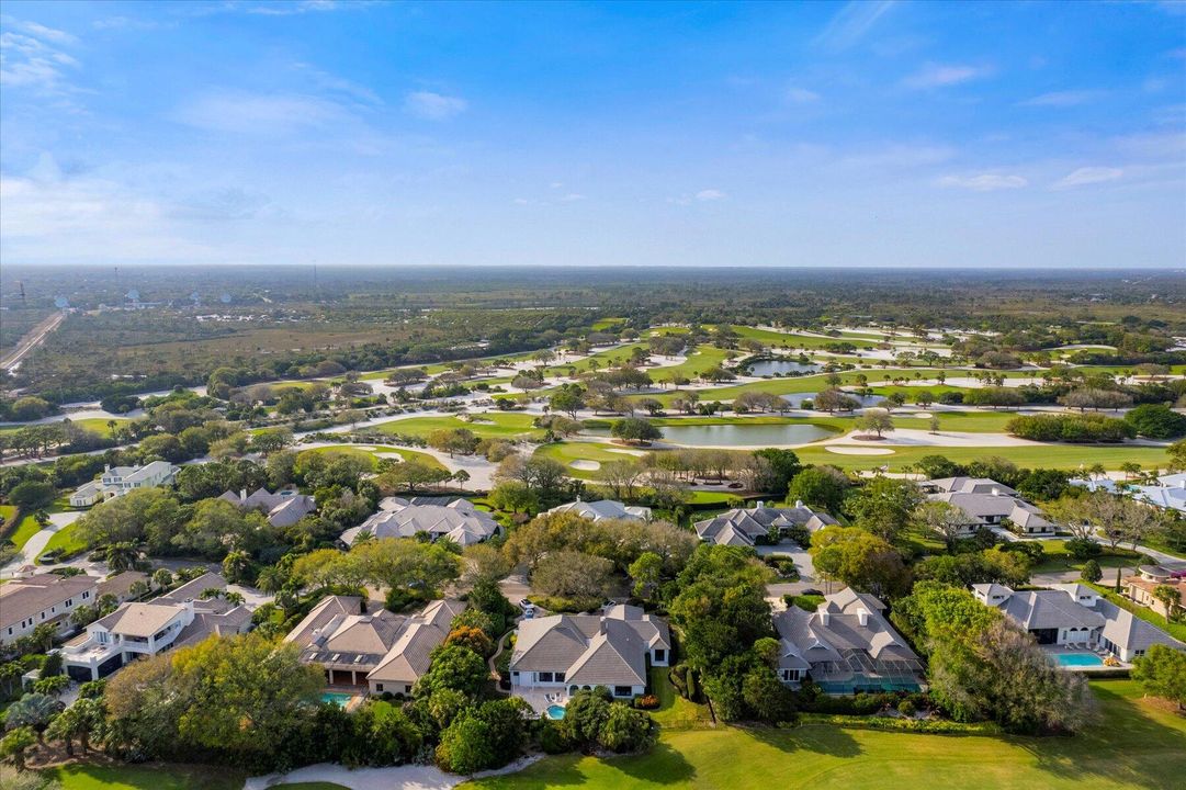 Active With Contract: $4,500,000 (4 beds, 4 baths, 5260 Square Feet)