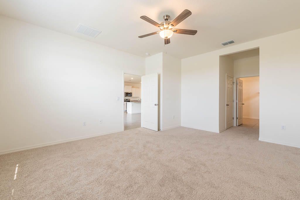 Active With Contract: $2,350 (4 beds, 2 baths, 2034 Square Feet)