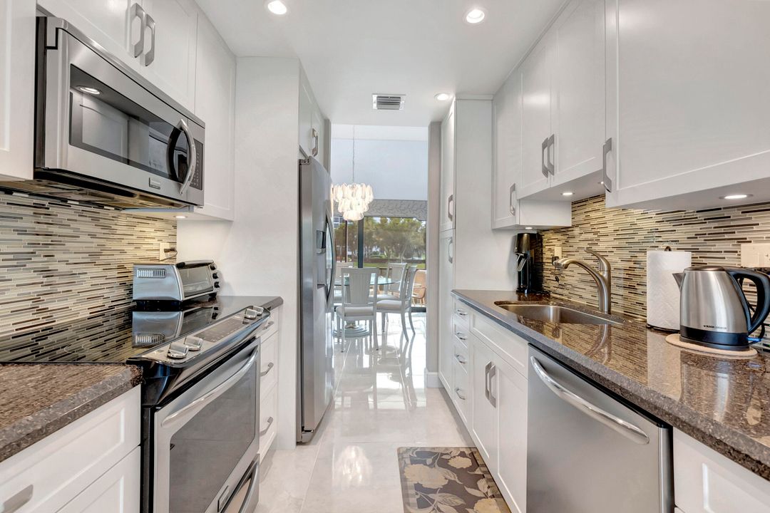 Active With Contract: $549,900 (3 beds, 2 baths, 1680 Square Feet)