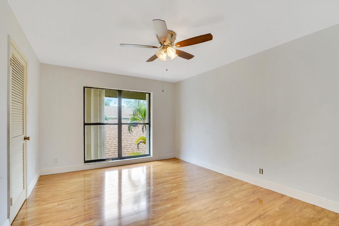 For Sale: $375,000 (2 beds, 2 baths, 1632 Square Feet)